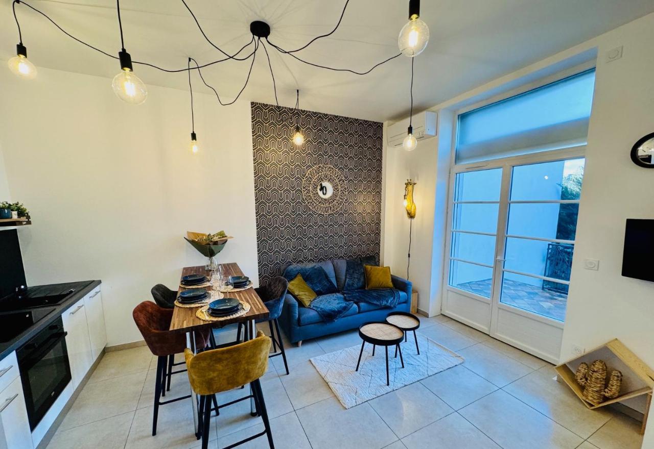 Chaleureux T2 Proche Gare Apartment Bourgoin-Jallieu ภายนอก รูปภาพ